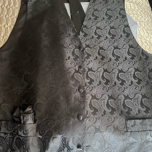 Men’s Dressy Clothes Bundle - Picture 13 of 14